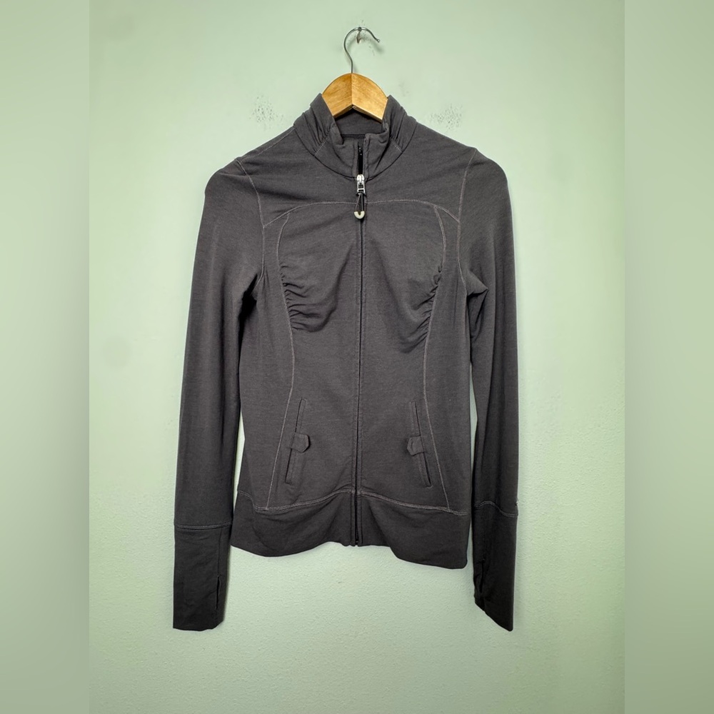 ALO Yoga Women's Dark Charcoal Zip-Up Jacket